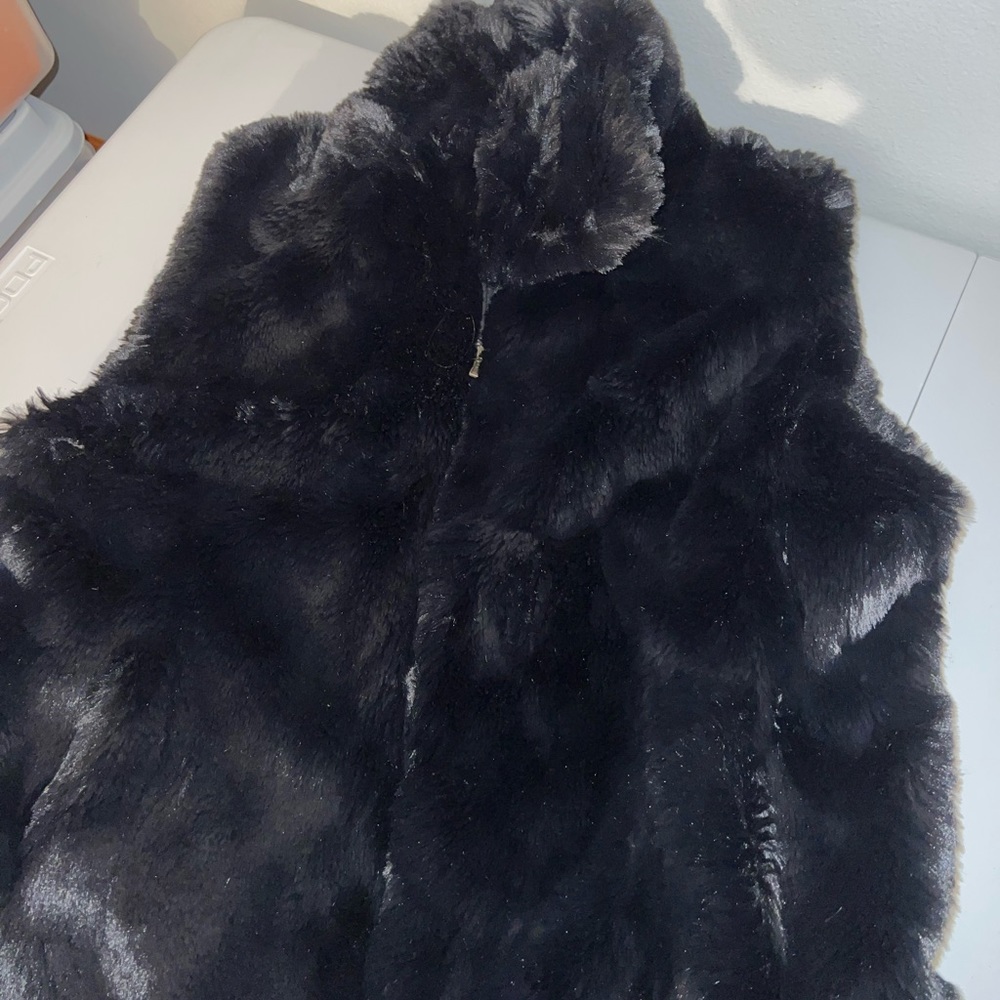Faux fur zip up vest